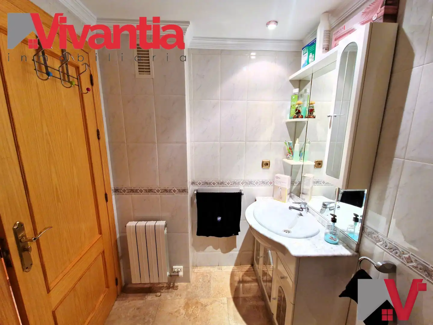 Bany de Pis en venda en Lorca amb Aire condicionat, Calefacció i Terrassa