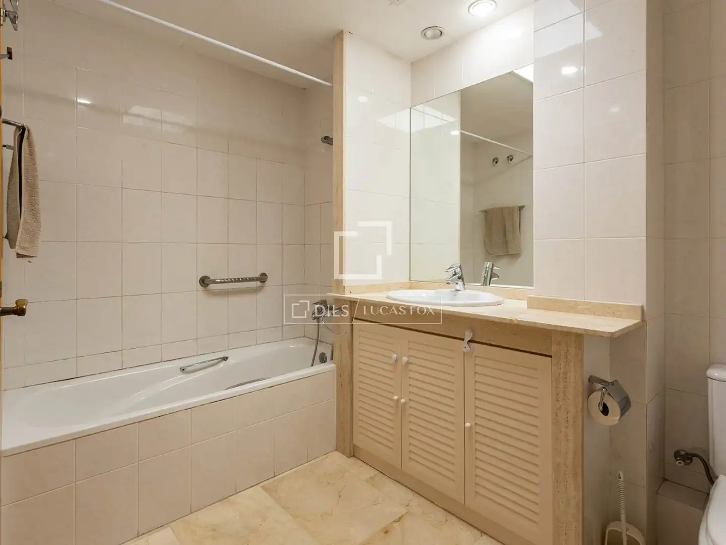 Flat with terrace for sale in Les Corts, imagen 22