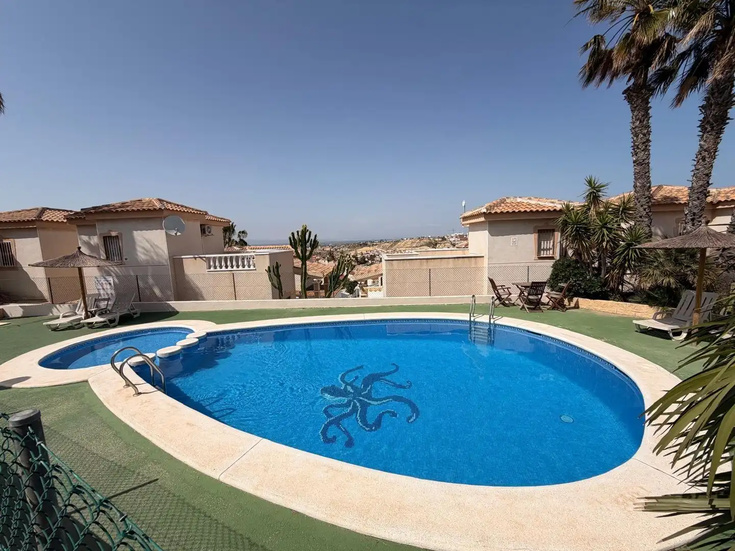Piscina de Casa o chalet en venta en Rojales con Calefacción, Jardín privado y Trastero