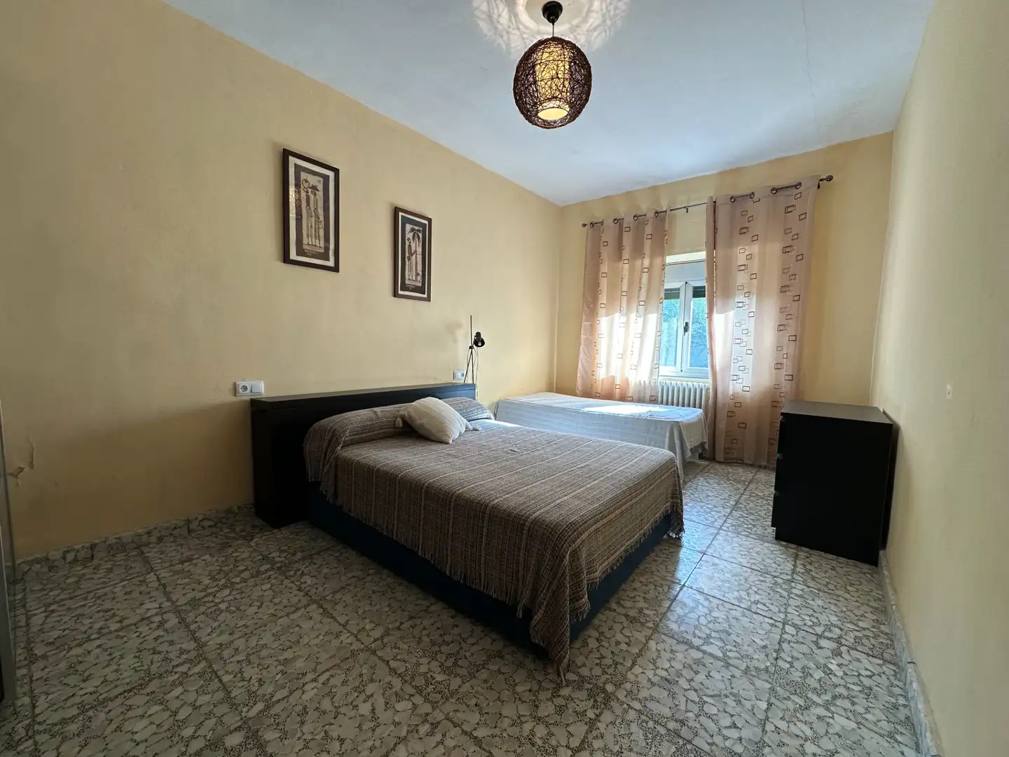 Habitación de Casa o chalet en venta en Sonseca con Aire acondicionado, Calefacción y Jardín privado