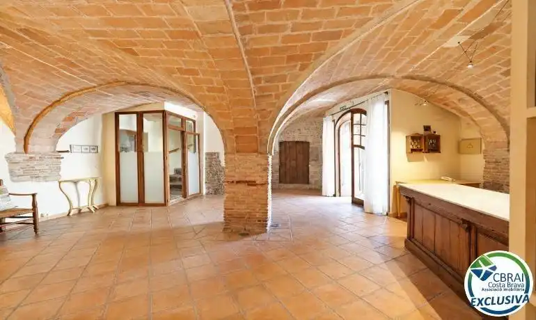 Finca rústica en venta en Fortià con Aire acondicionado y Calefacción