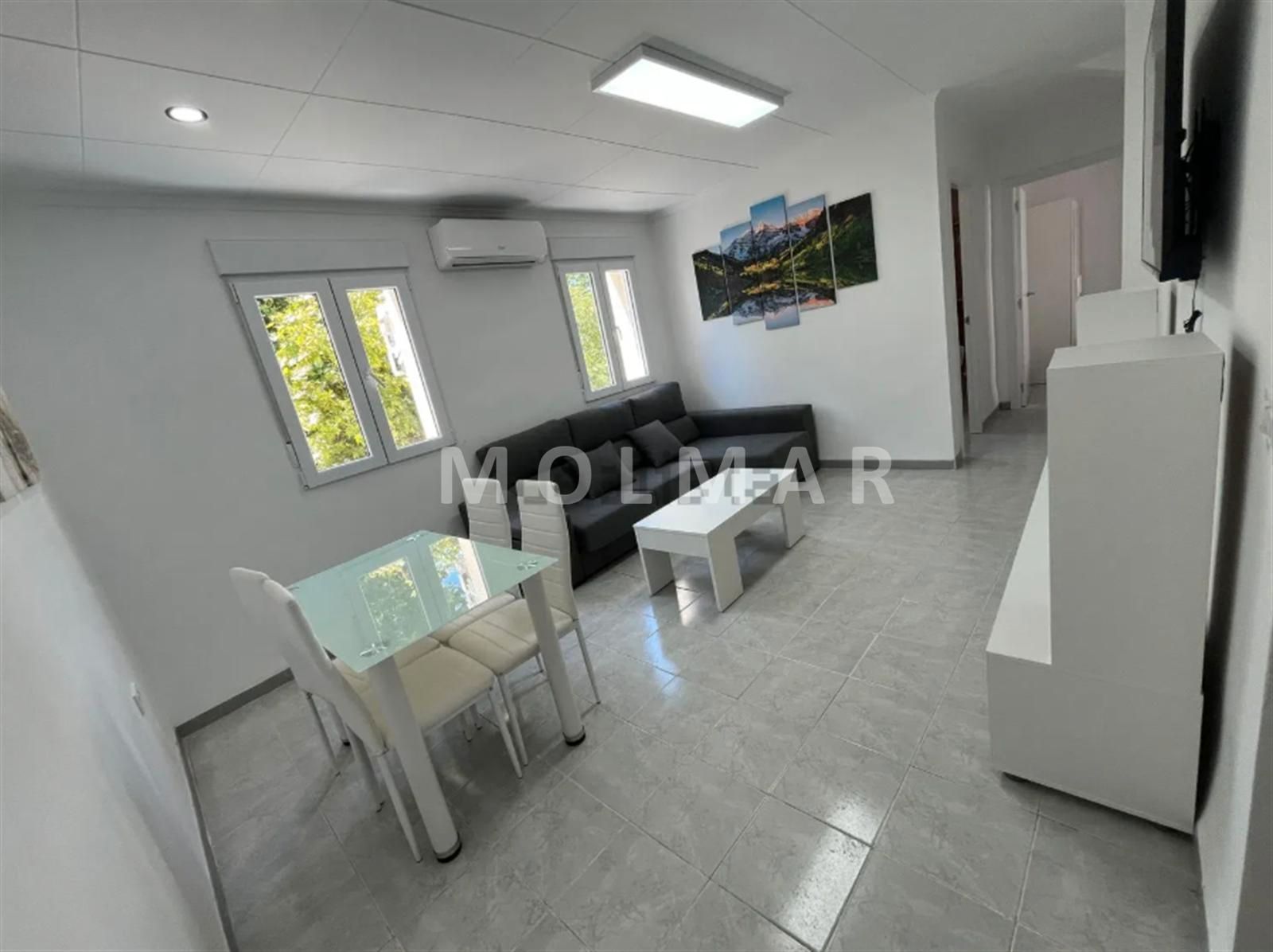 Living room of Flat for sale in  Valencia Capital  with Air Conditioner, Balcony and Internet