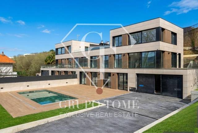 Casa adosada en Venta en Calle de Navarra, 57 en Zarautz