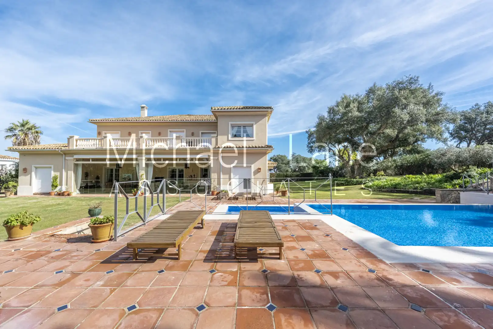 Xalet amb terrassa en venda a Urbanización San Roque Club, imagen 2