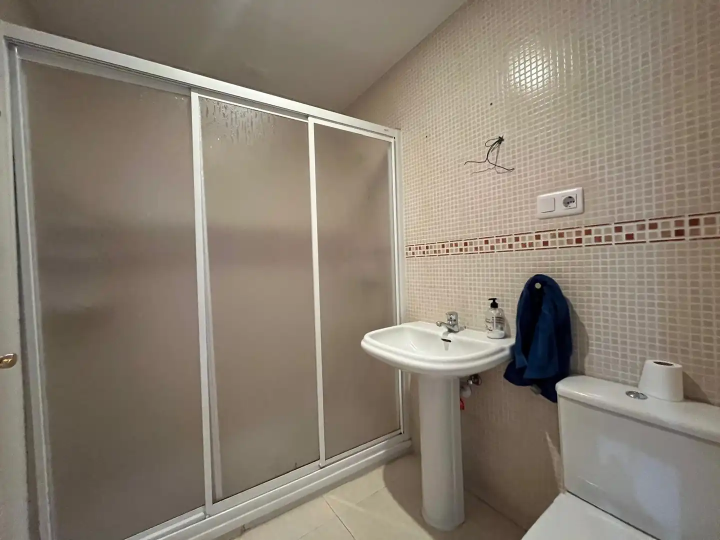 Bathroom of Flat for sale in Villarrubia de los Ojos  with Air Conditioner, Heating and Balcony