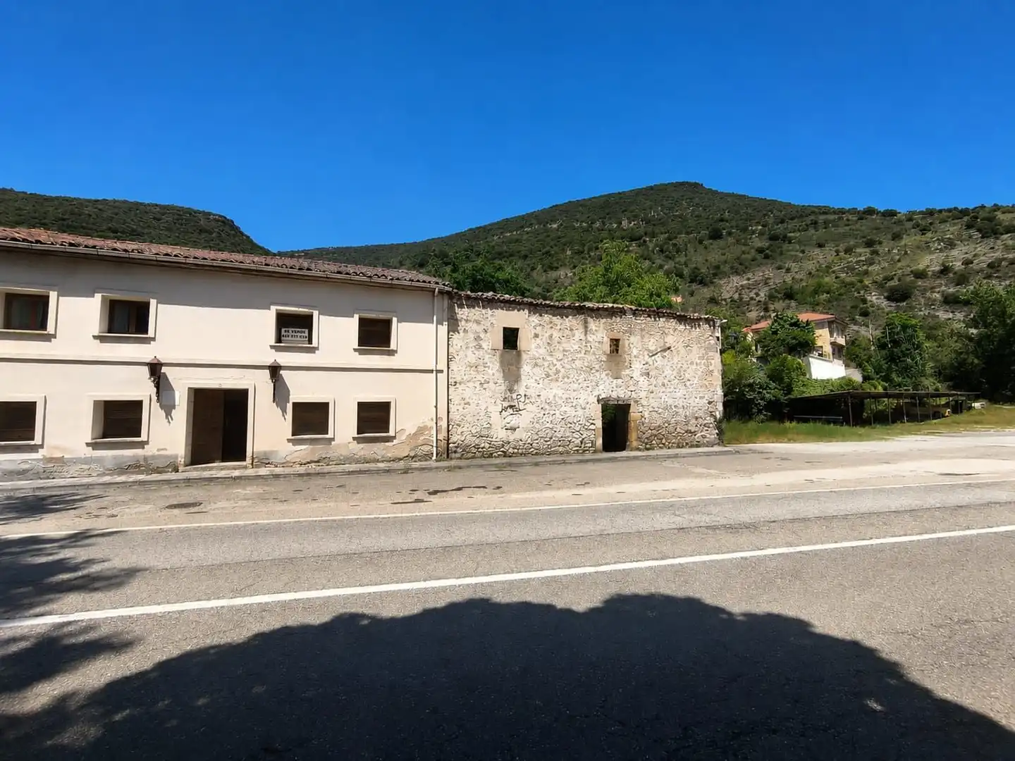 Vista exterior de Edificio en venta en Tubilla del Agua