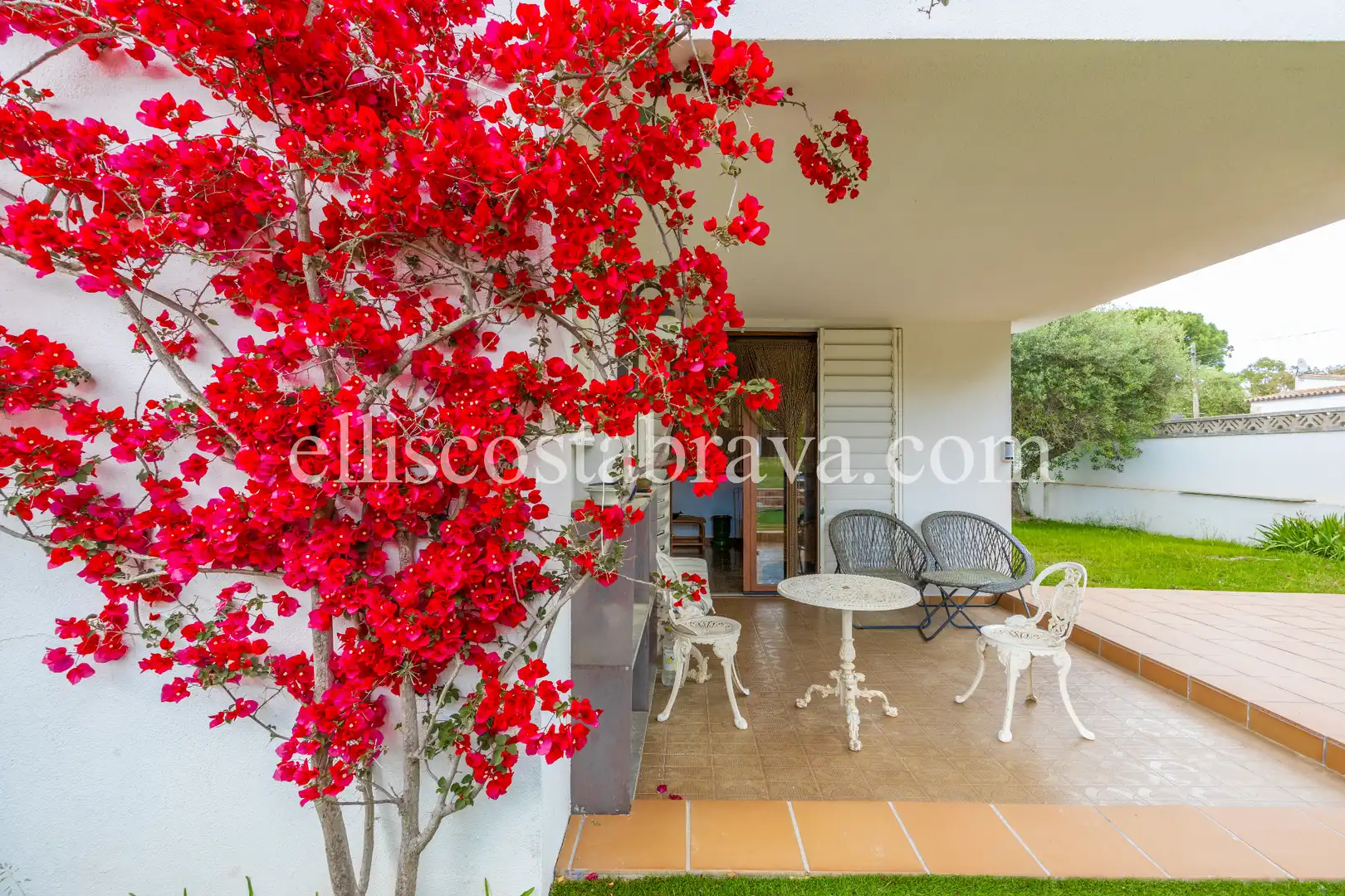 Jardí de Casa o xalet en venda en L'Escala amb Aire condicionat, Calefacció i Jardí privat
