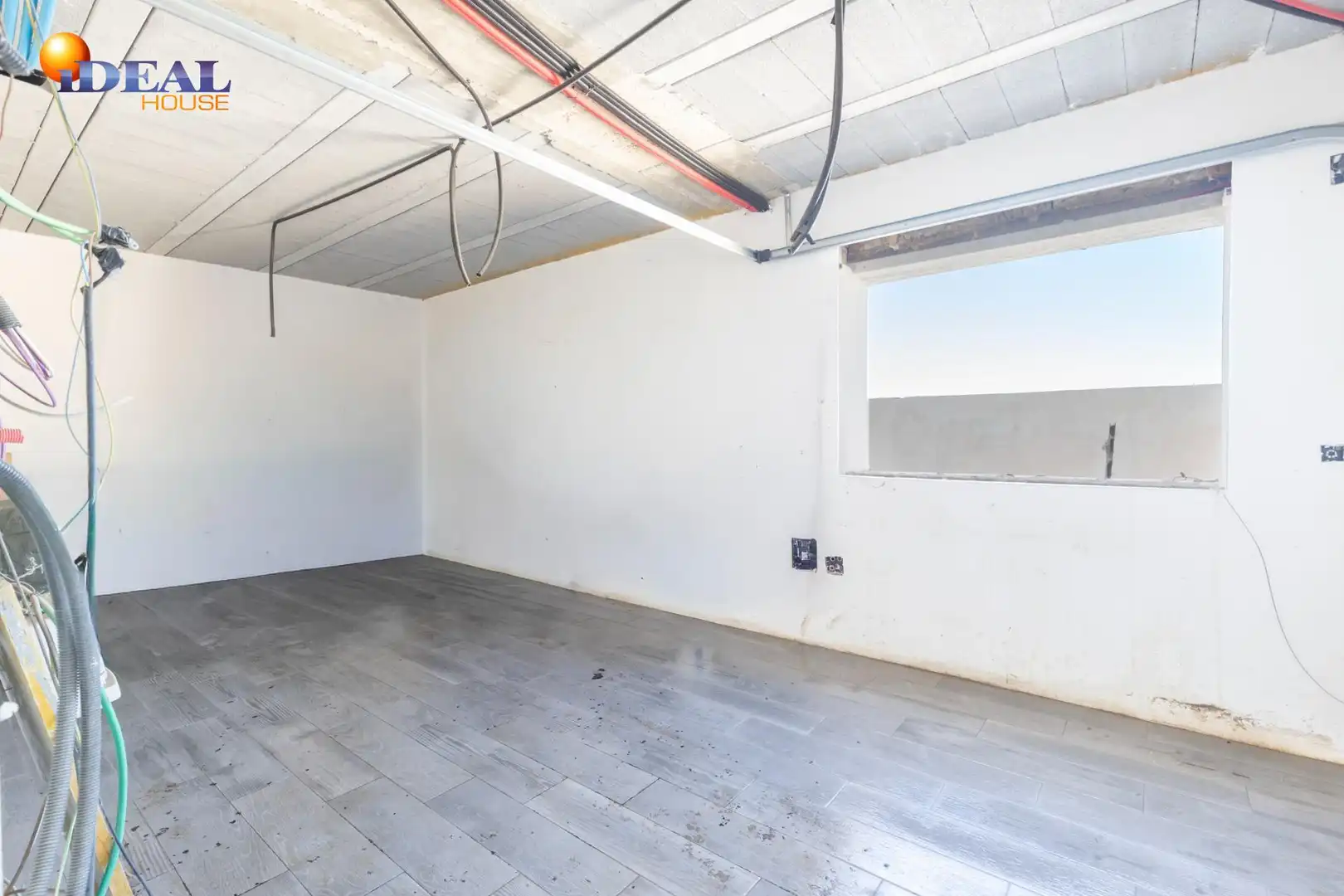 Detached house with terrace for sale in Calle Puntal de las Siete Lagunas 18, imagen 40