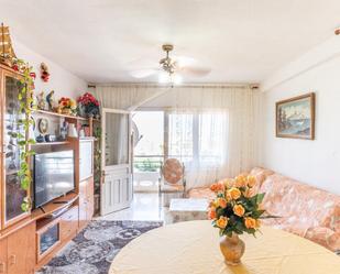 Dormitori de Apartament en venda en Roquetas de Mar amb Terrassa