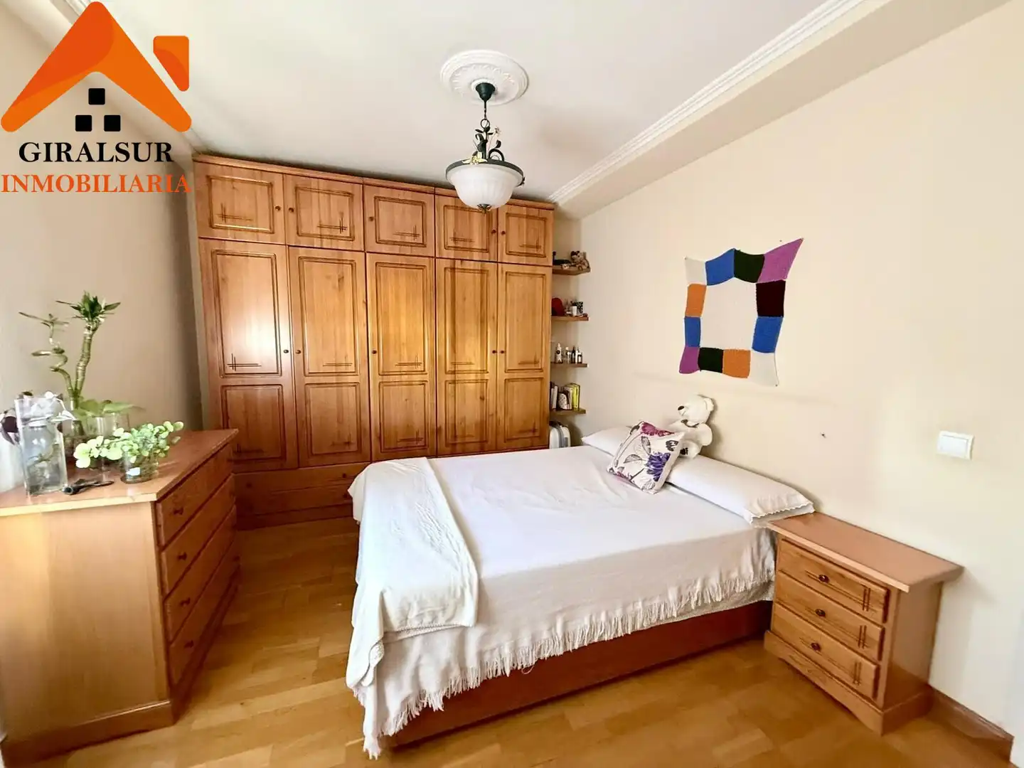 Bedroom of Flat for sale in Sevilla  with Air Conditioner and Terrace
