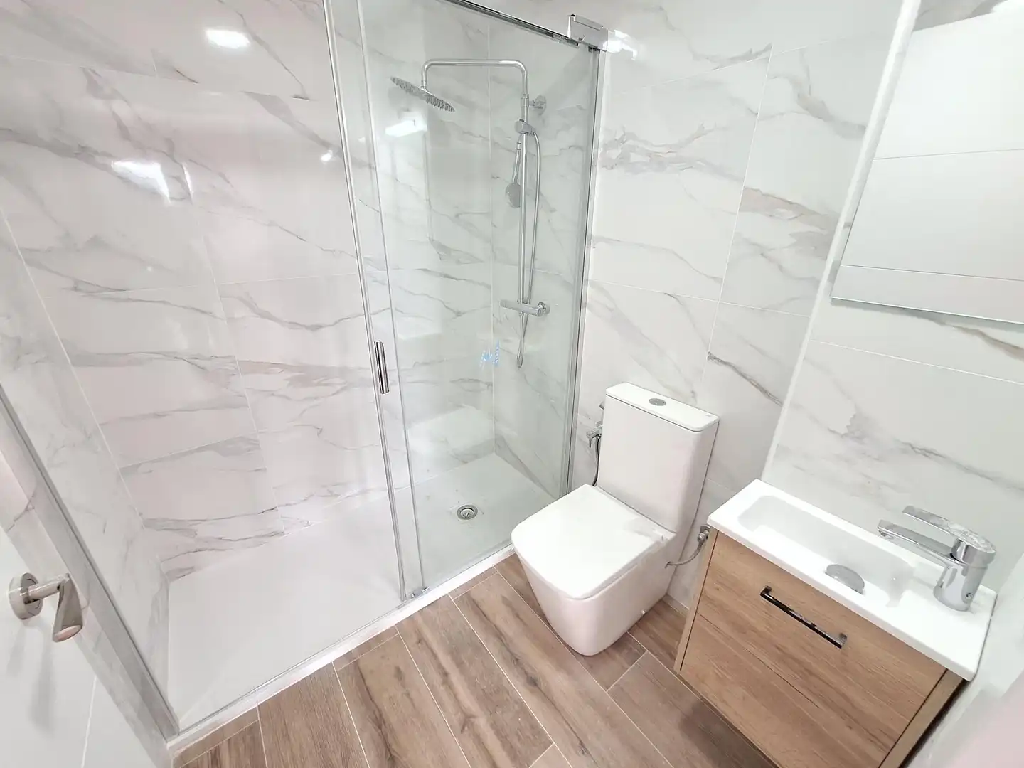 Baño de Piso en venta en Sant Guim de Freixenet con Calefacción y Balcón