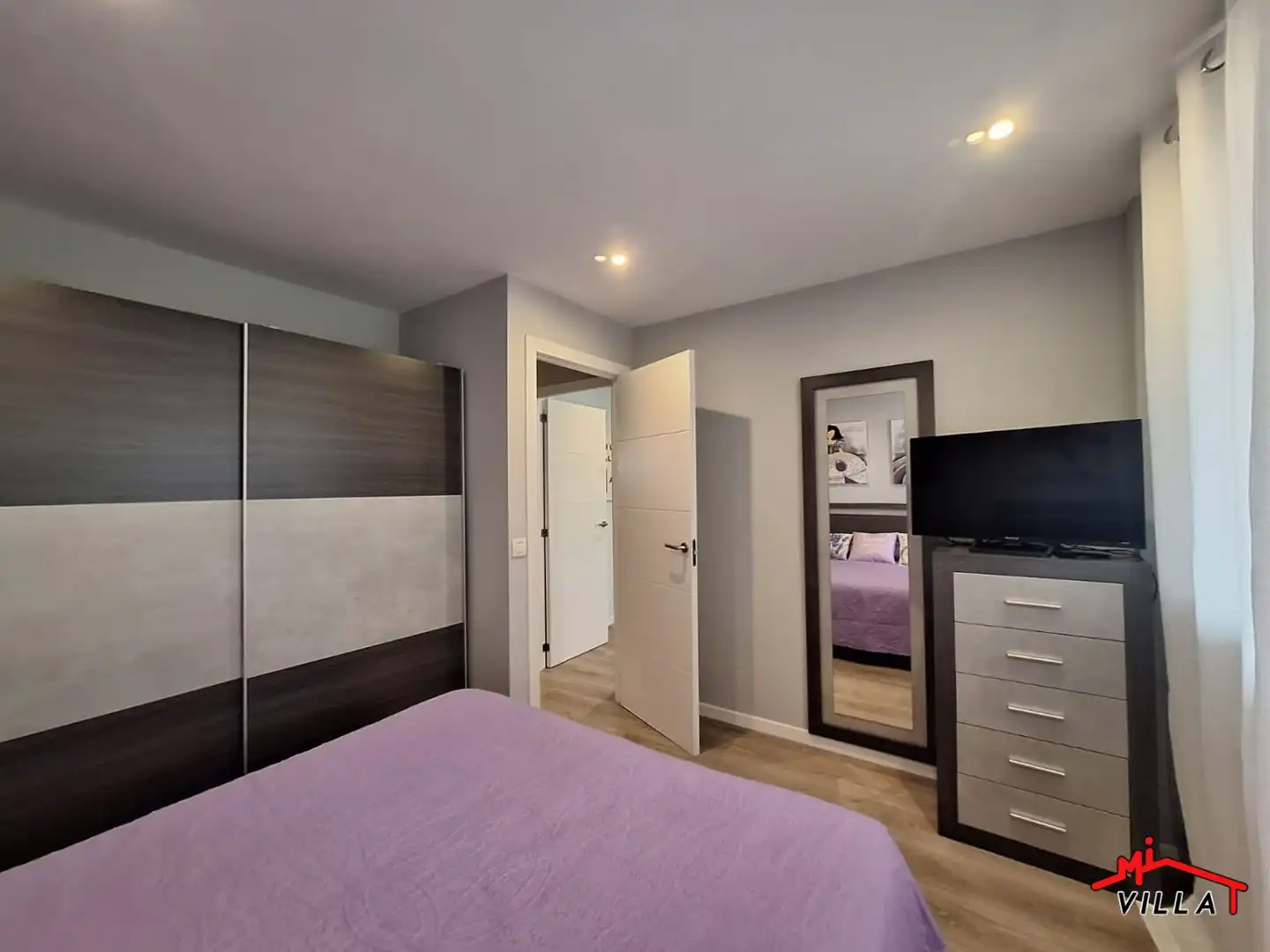 Bedroom of Attic for rent in Laredo  with Heating, Terrace and Furnished