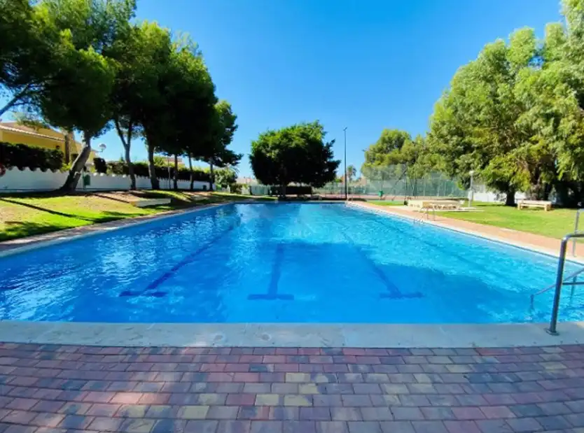 Swimming pool of Houses for sale in El Campello  with Air Conditioner, Heating and Private garden