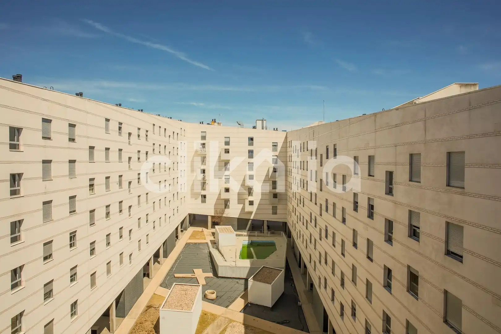 Vista exterior de Piso en venta en Madrid con Calefacción, Terraza y Trastero