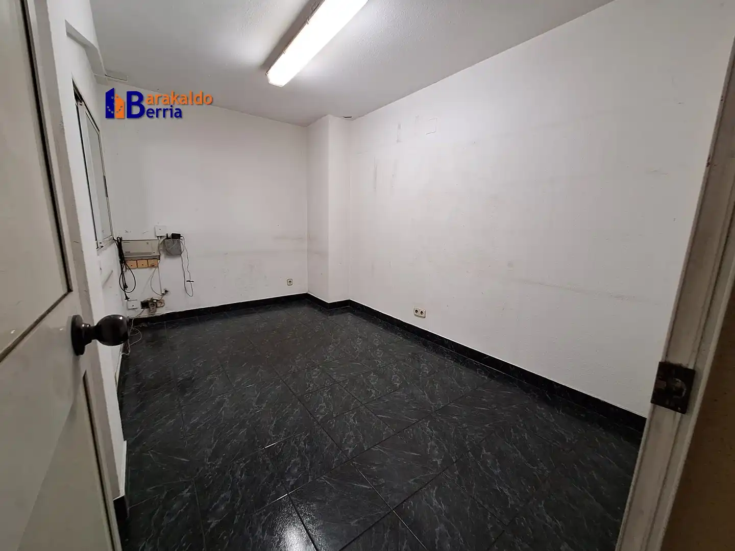 Industrial building for sale in Torretxu Bidea, imagen 12