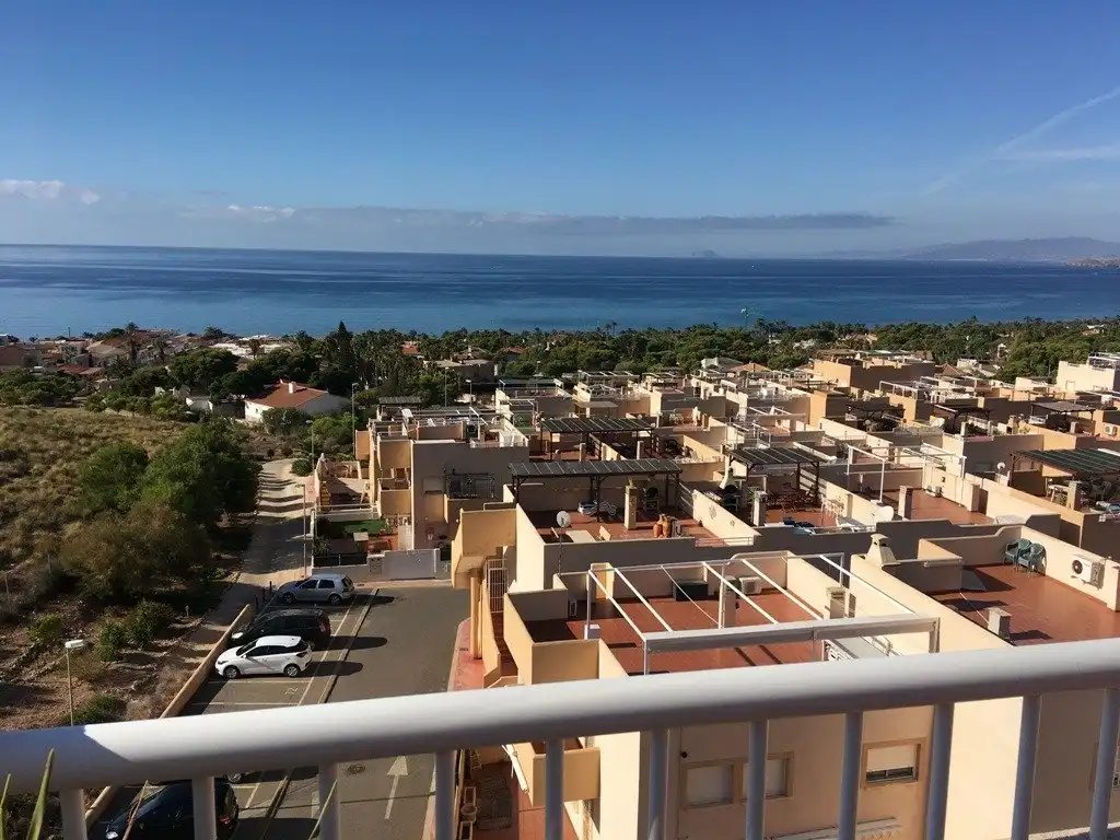 Außenansicht von Wohnung zum Verkauf in Cartagena mit Klimaanlage, Terrasse und Gemeinschaftspool