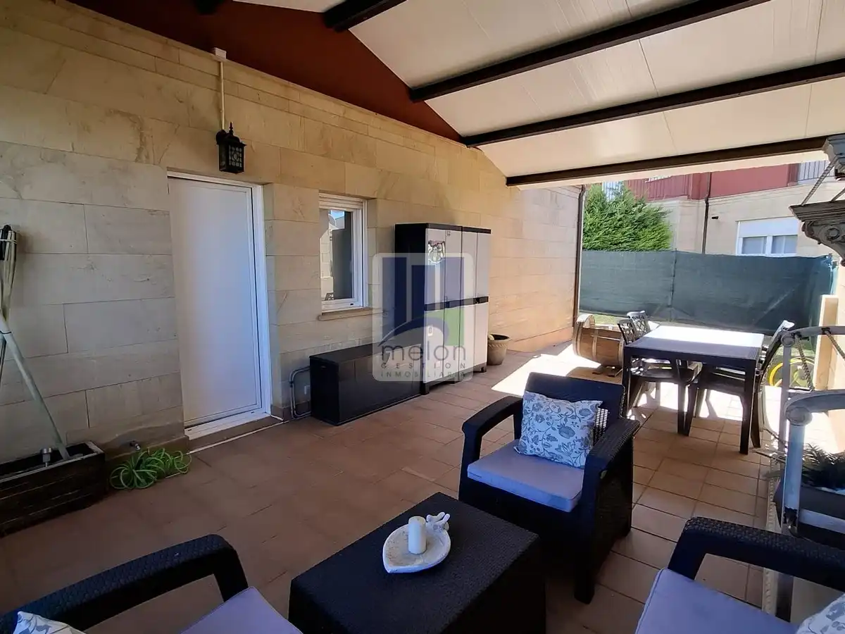 Terrassa de Casa o xalet en venda en Cardeñadijo amb Traster