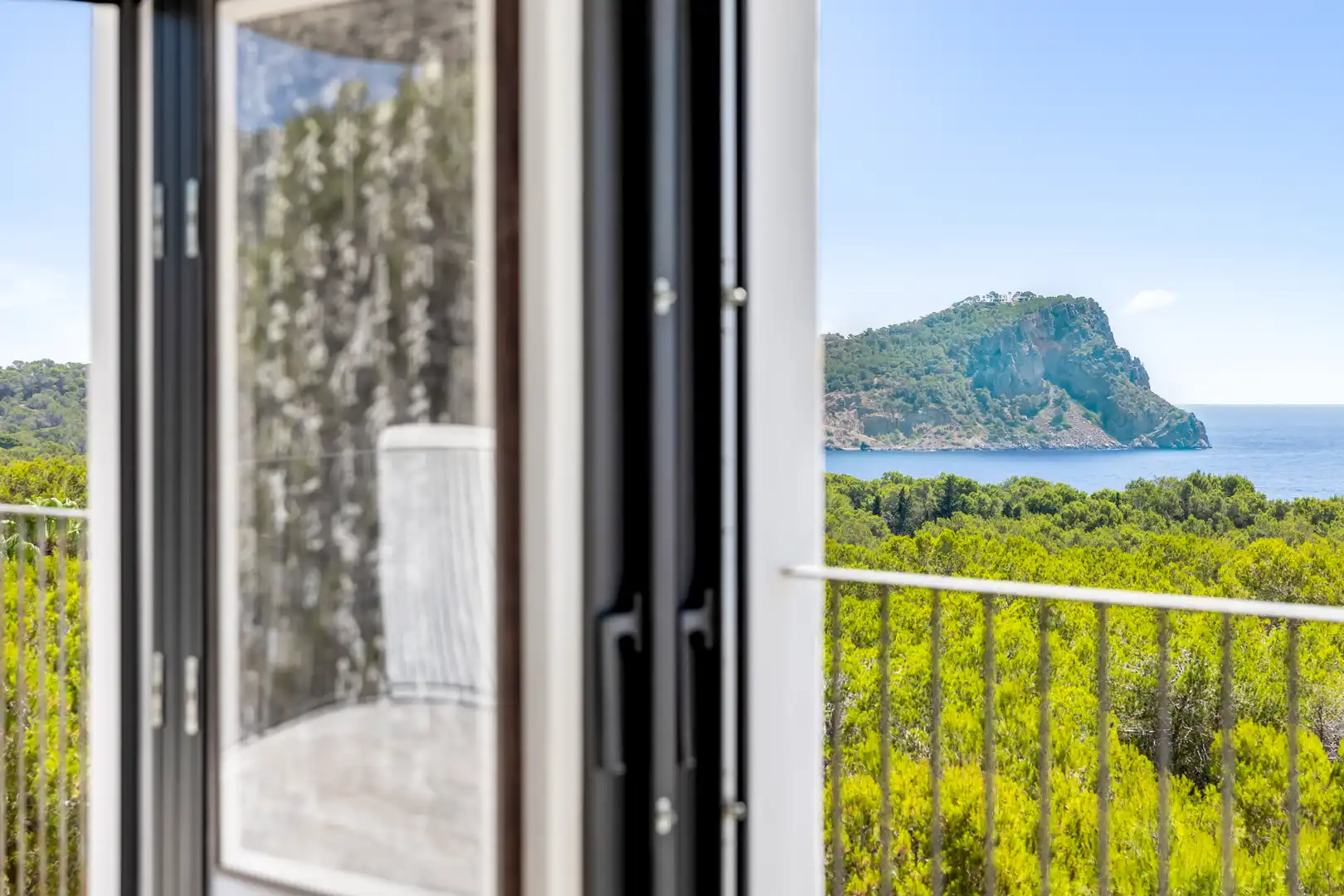 Terrassa de Casa o xalet en venda en Santa Eulària des Riu amb Aire condicionat, Calefacció i Jardí privat