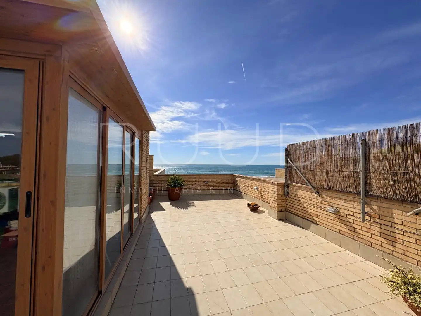 Terrace of Flat for sale in Castelldefels  with Air Conditioner, Heating and Parquet flooring