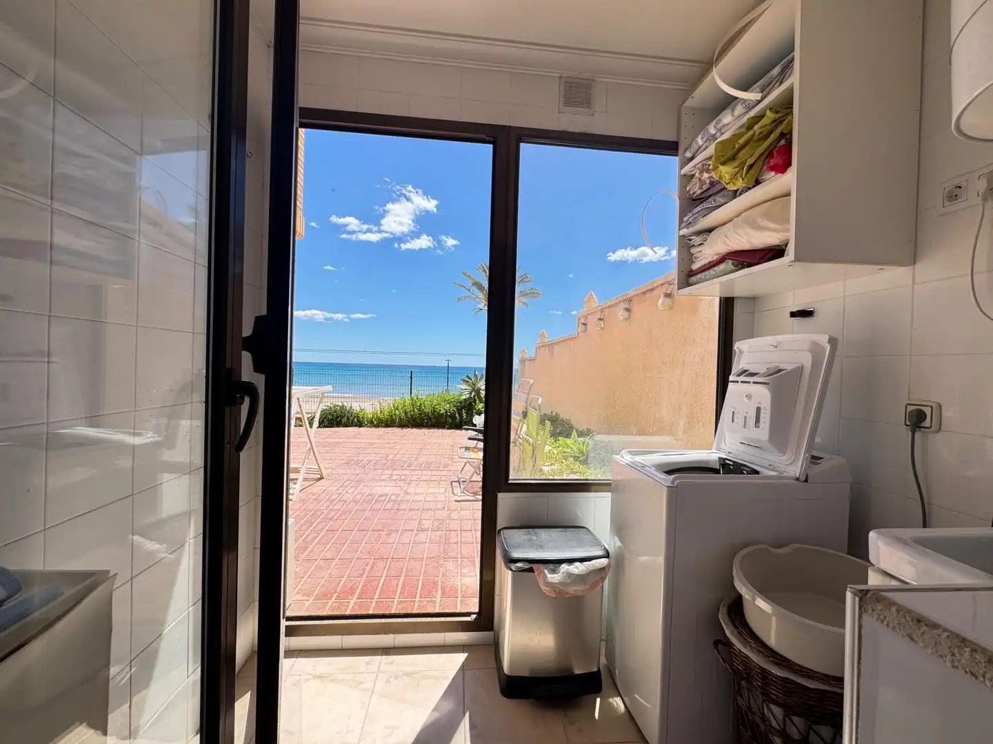 Bedroom of Ground floor for sale in El Campello  with Air Conditioner, Private garden and Community pool