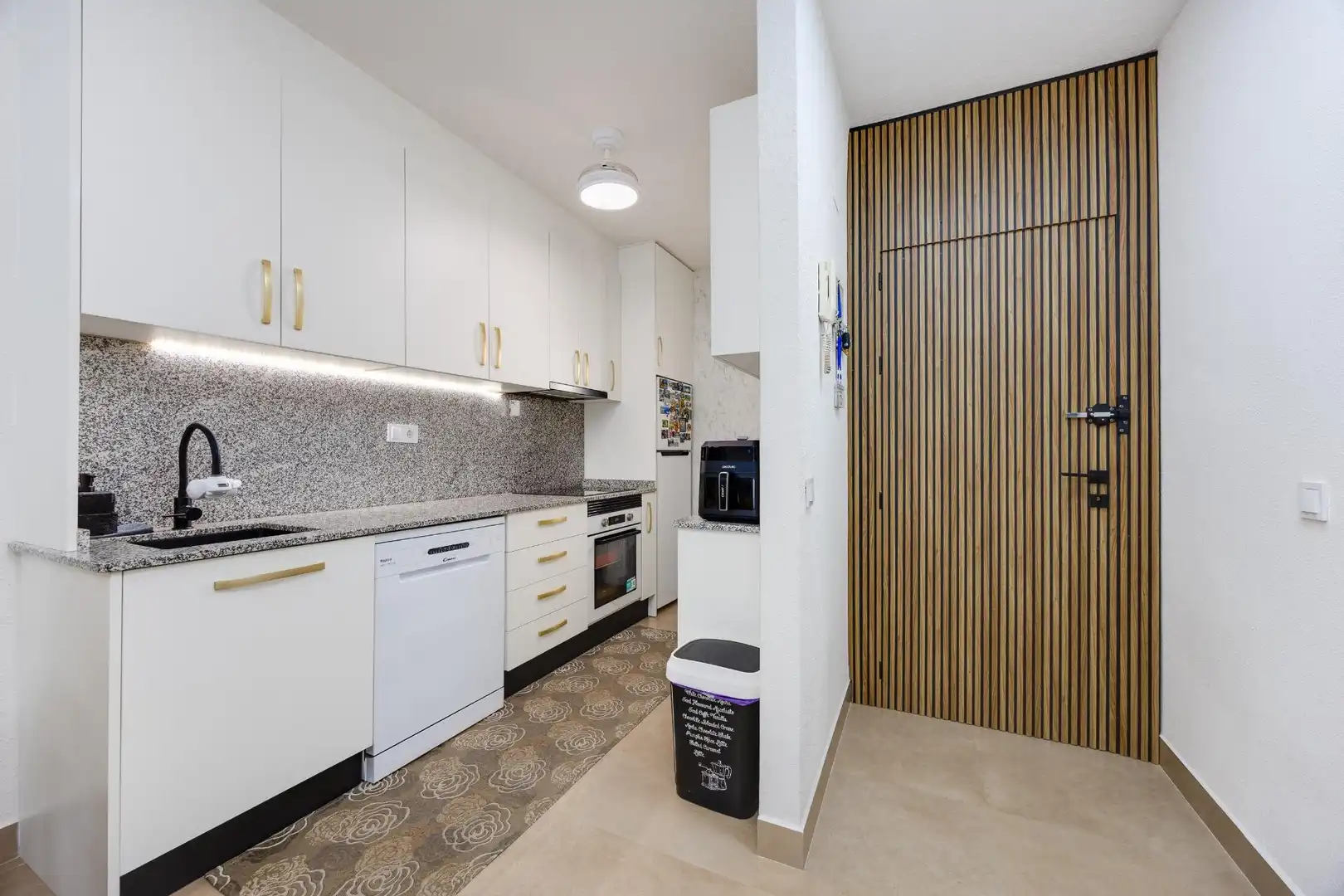 Ático con ascensor en venta en Calle GALEON 43, imagen 14