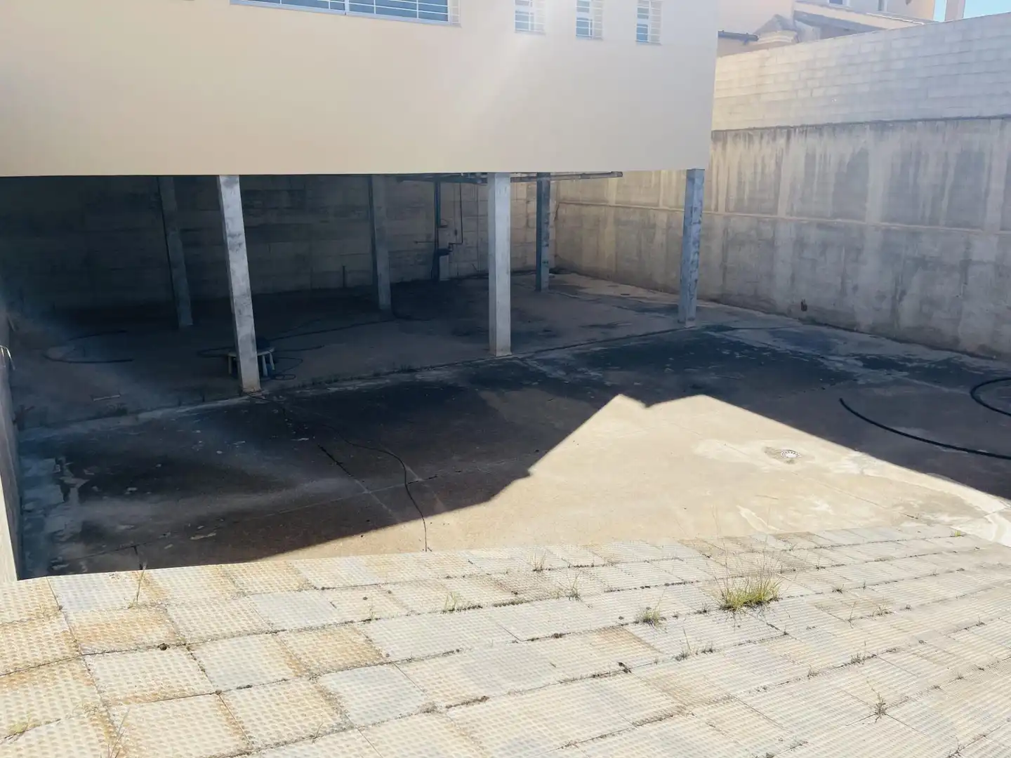 Parkplatz von Geschaftsraum zur Miete in Humilladero