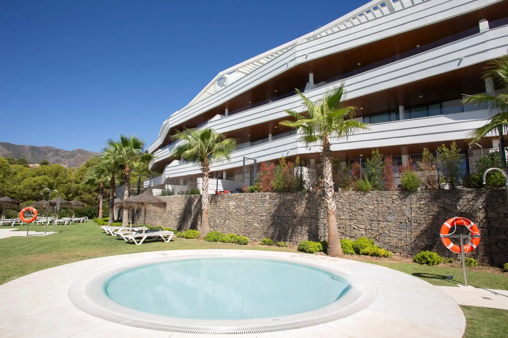 Vista exterior de Apartamento en venta en Fuengirola con Aire acondicionado, Calefacción y Terraza