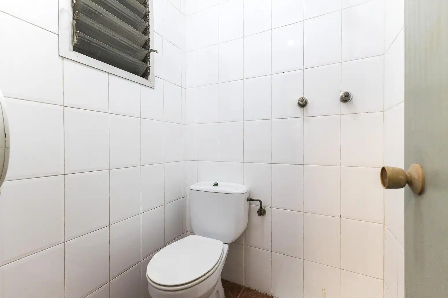 Badezimmer von Geschaftsraum zum Verkauf in Mislata
