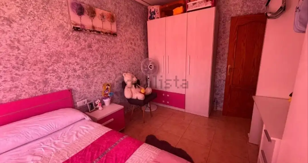 Dormitori de Casa o xalet en venda en Cartagena amb Aire condicionat, Jardí privat i Moblat