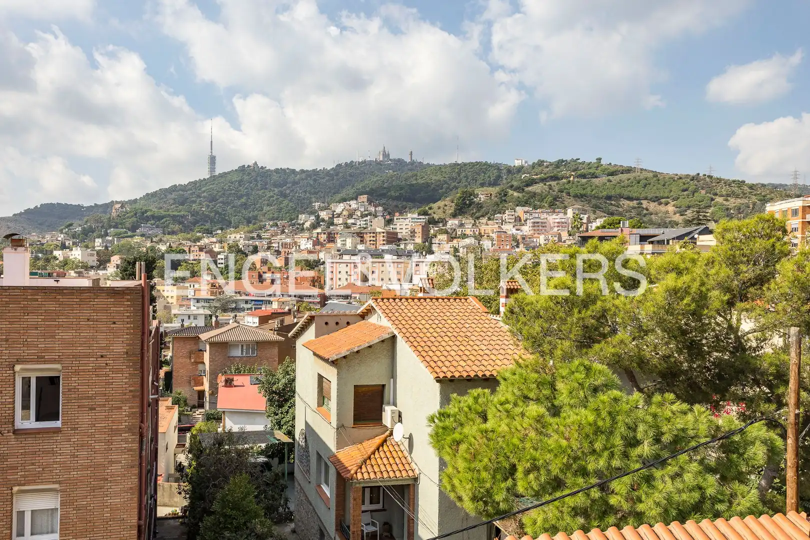 Vista exterior de Casa o chalet en venta en Barcelona con Calefacción, Jardín privado y Terraza