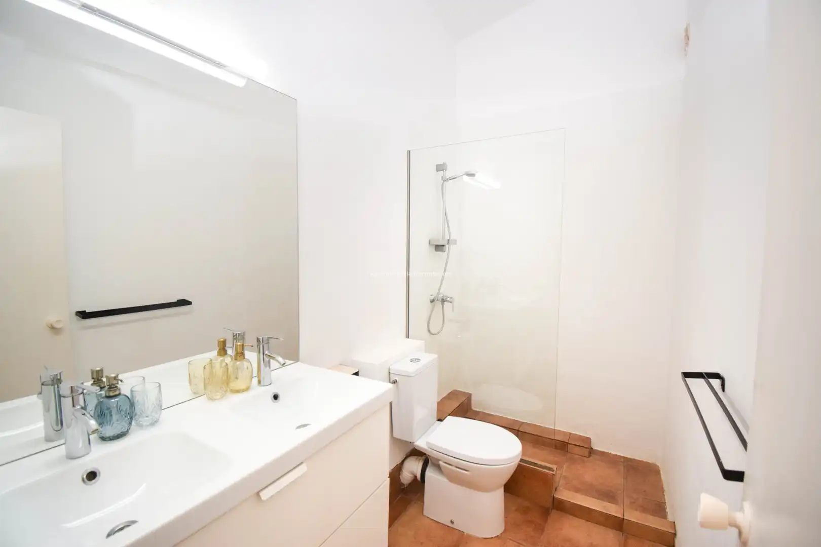 Baño de Apartamento en venta en Ciutadella de Menorca con Aire acondicionado, Terraza y Amueblado