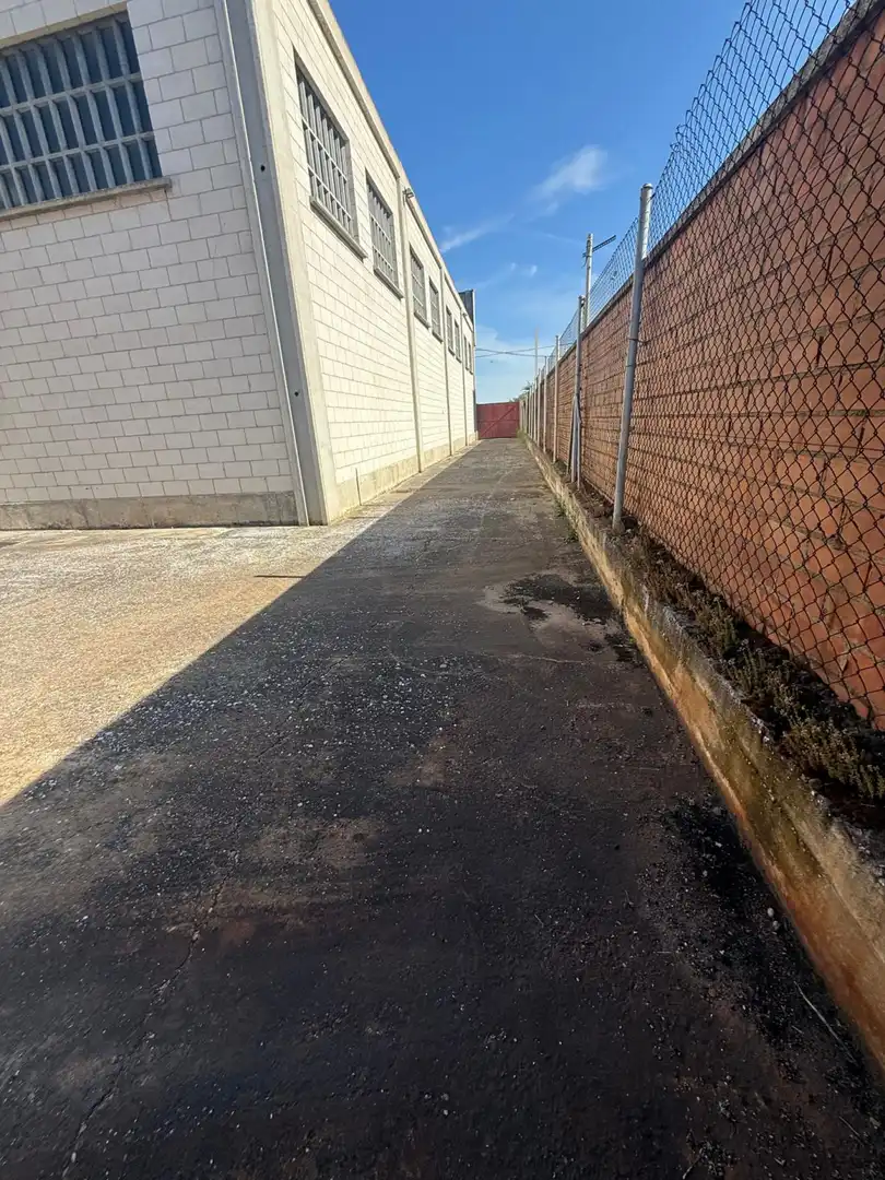 Industriegebäude zum Verkauf in La Portalada - Varea, imagen 23