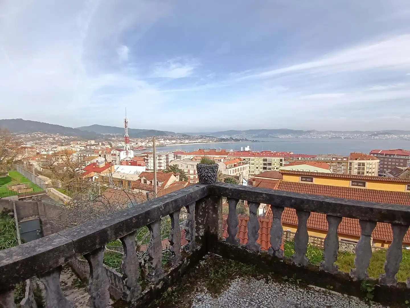 Vista exterior de Residencial en venda en Cangas 