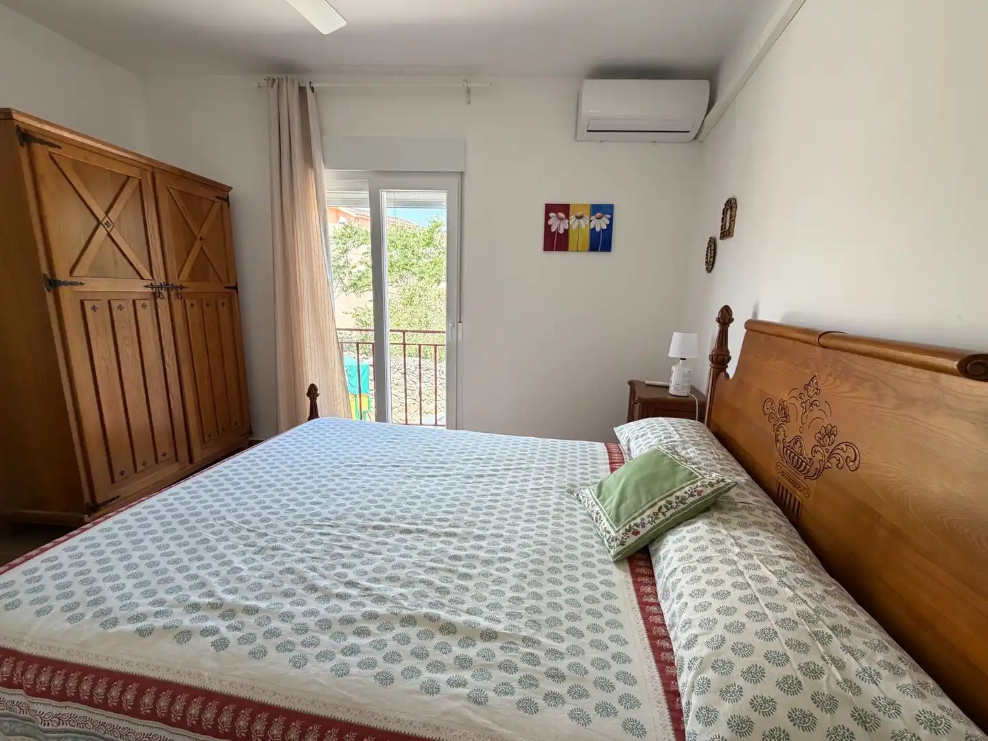 Habitación de Casa adosada en venta en Sotillo de la Adrada con Aire acondicionado, Terraza y Amueblado