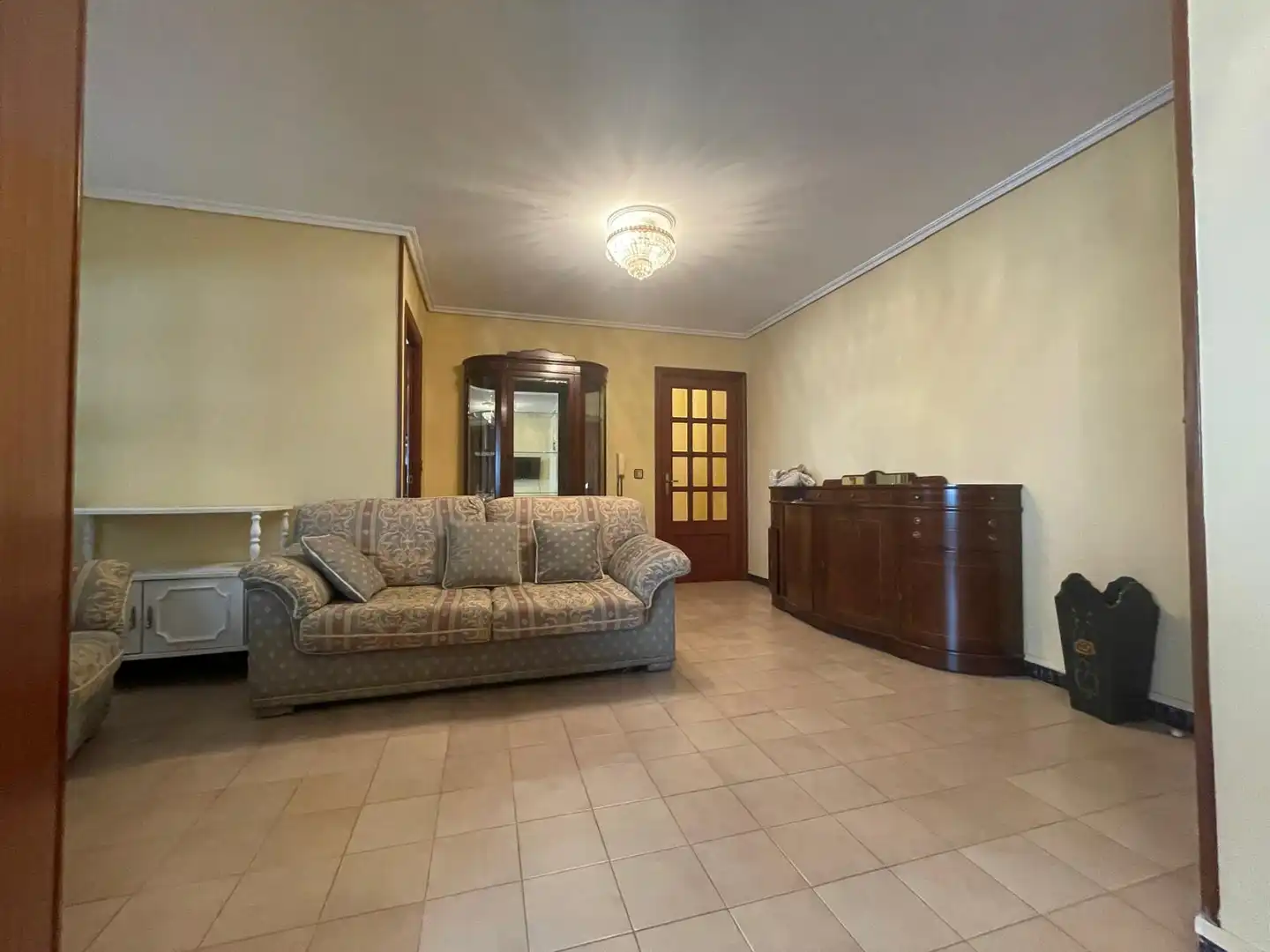 Sala d'estar de Pis en venda en Ferrol amb Calefacció, Parquet i Terrassa
