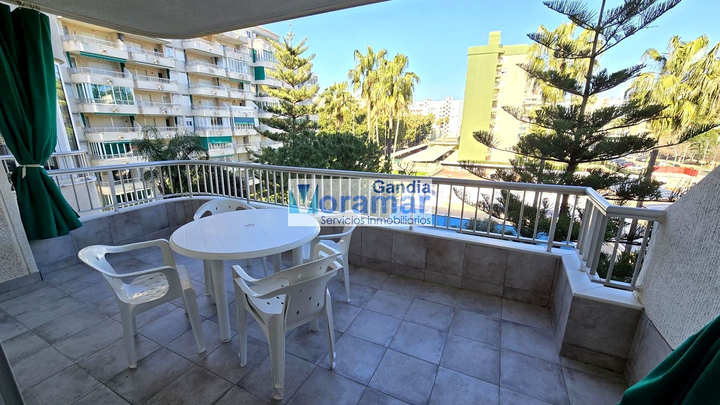 Exterior view of Apartment for sale in Gandia  with Terrace, Storage room and Furnished