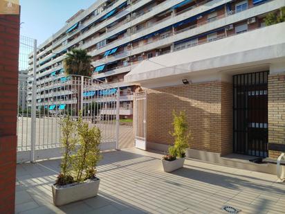 Vista exterior de Pis en venda en  Sevilla Capital amb Terrassa