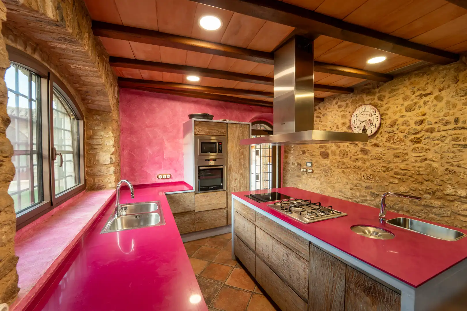 Cocina de Finca rústica en venta en Sant Joan de Mollet con Aire acondicionado, Calefacción y Jardín privado