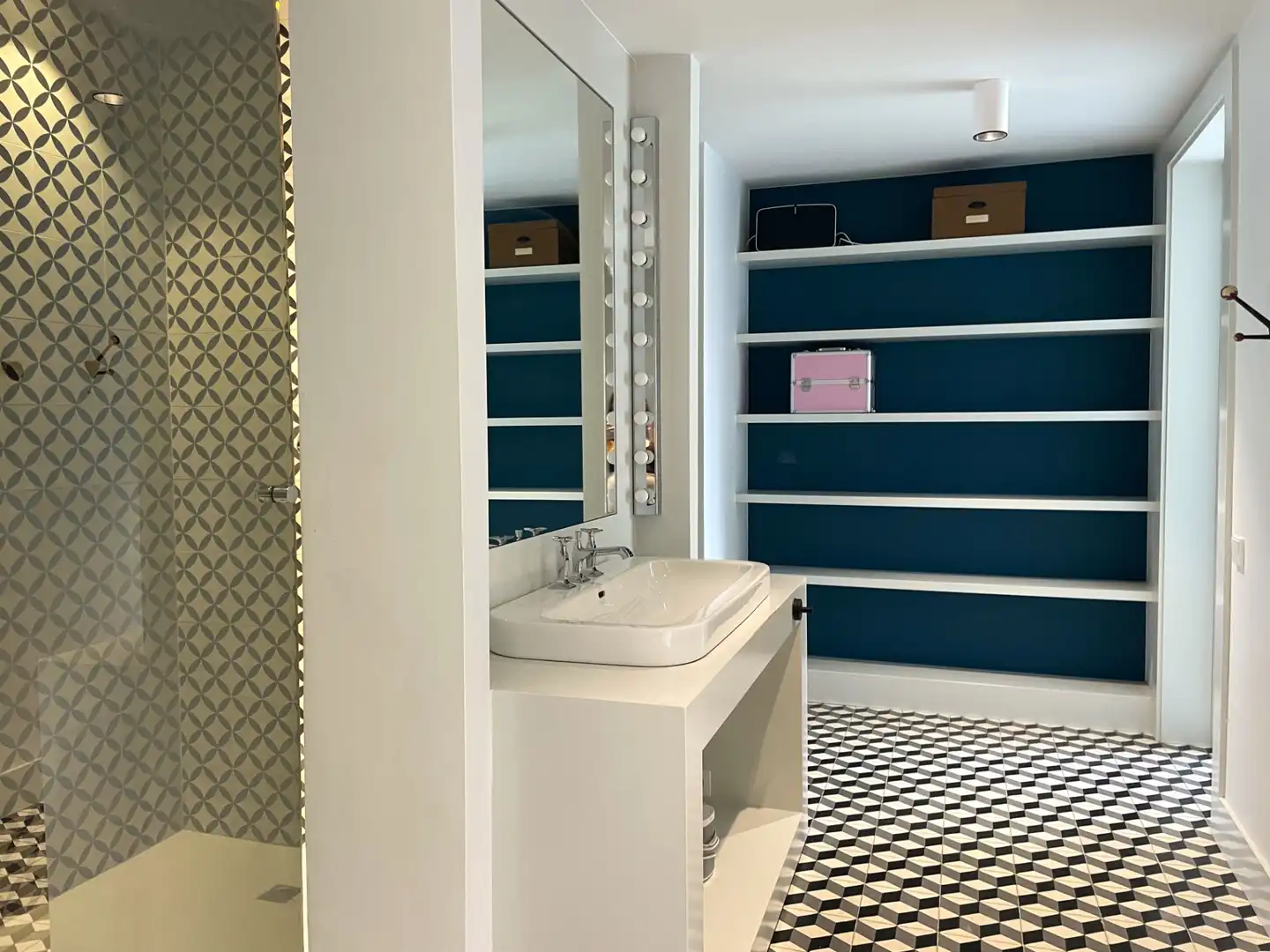 Baño de Piso de alquiler en Barcelona con Aire acondicionado, Calefacción y Parquet
