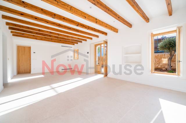 Casa-chalet en Venta en Cami de Can Frontera en Els pla de na Tesa