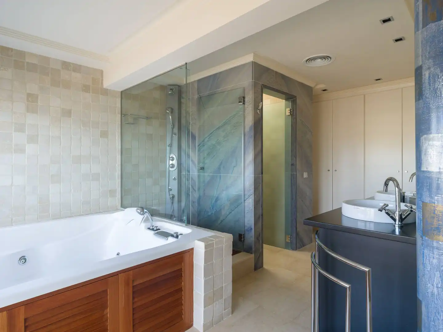 Baño de Casa o chalet en venta en San Bartolomé de Tirajana con Aire acondicionado, Amueblado y Jacuzzi