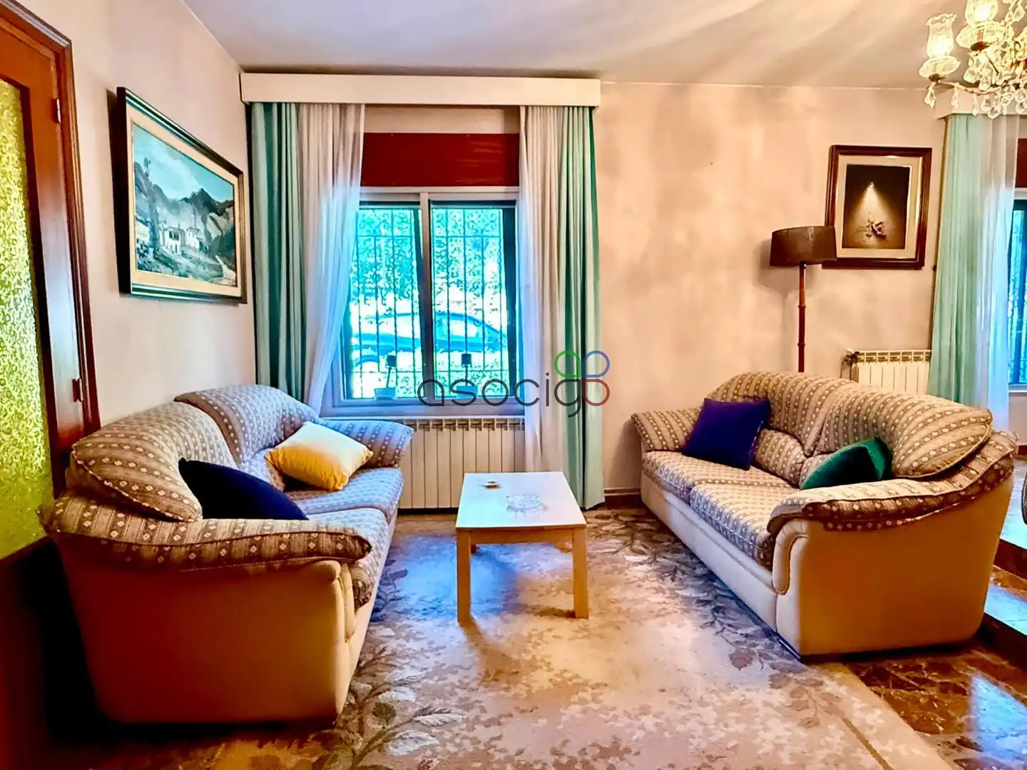 Sala d'estar de Casa o xalet en venda en Alovera amb Calefacció, Jardí privat i Terrassa