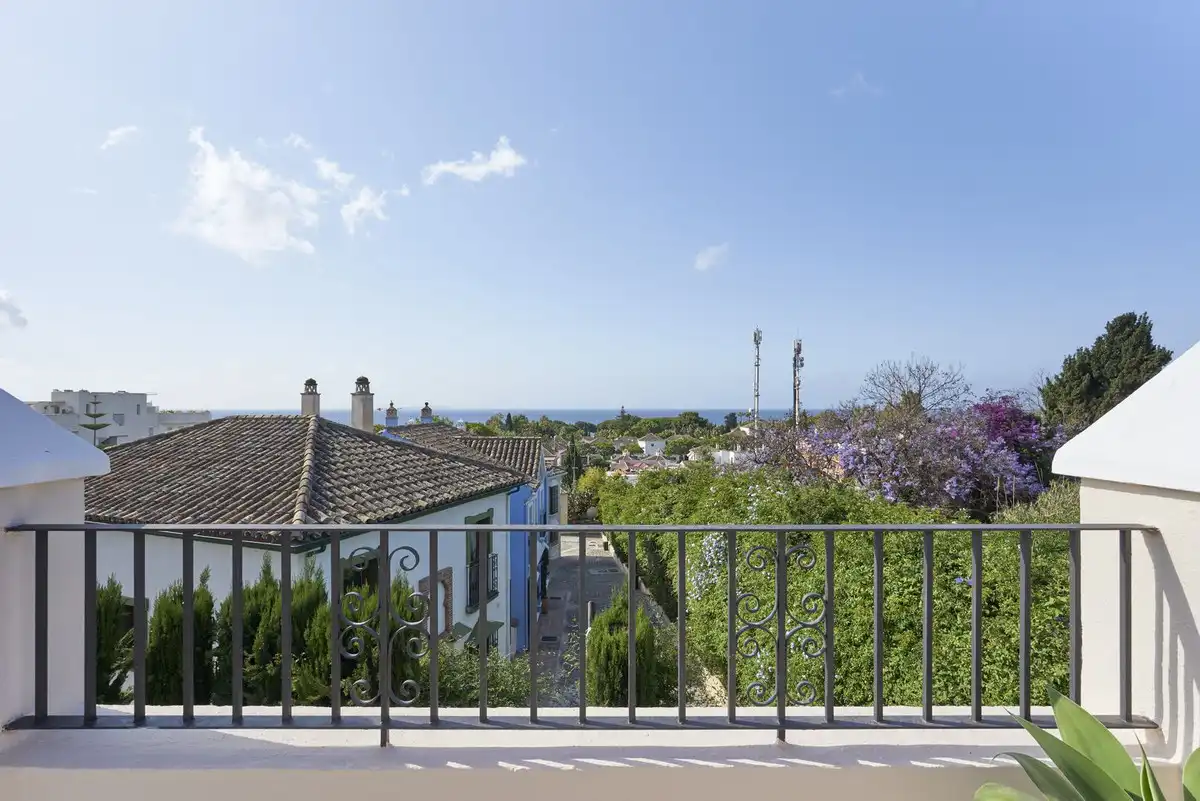 Terrace of Detached homes for sale in Marbella  with Air Conditioner, Private garden and Terrace