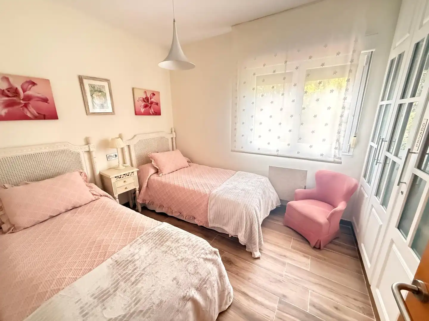Habitación de Casa o chalet en venta en Villaviciosa con Calefacción, Jardín privado y Terraza
