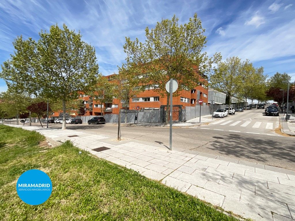 Exterior view of Garage for sale in Paracuellos de Jarama