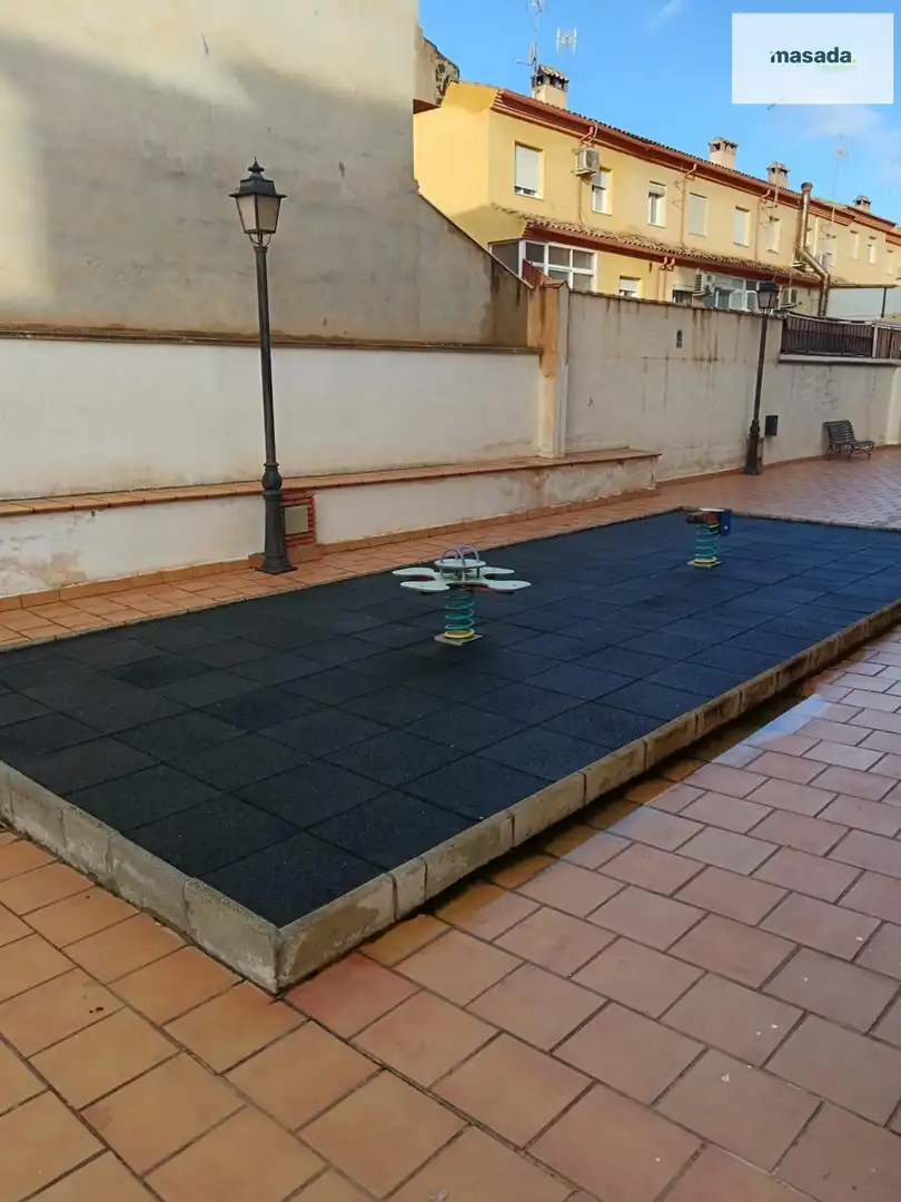 Aparcament de Pis en venda en Las Gabias amb Moblat