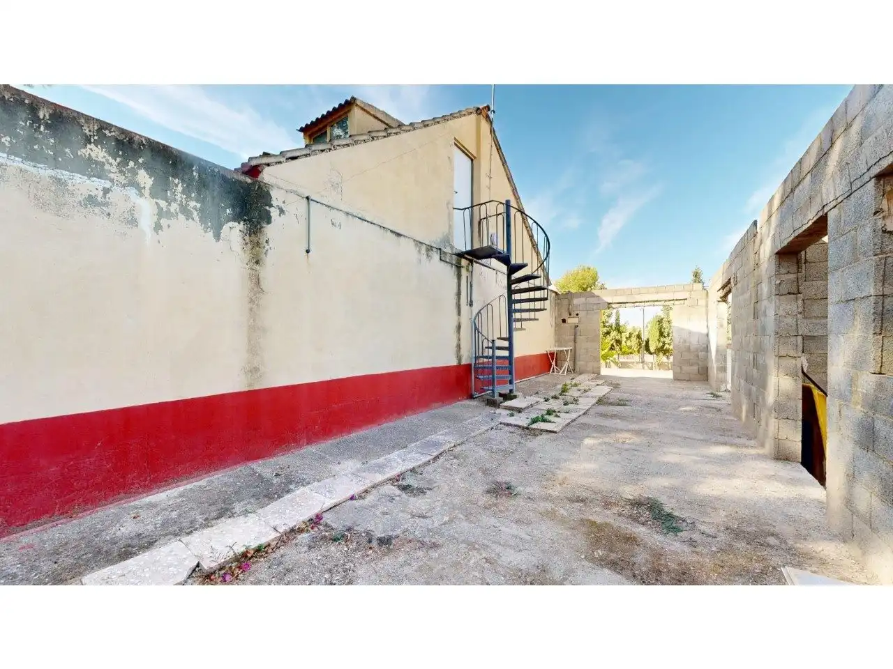 Vista exterior de Casa o chalet en venta en Llíria con Jardín privado, Terraza y Piscina