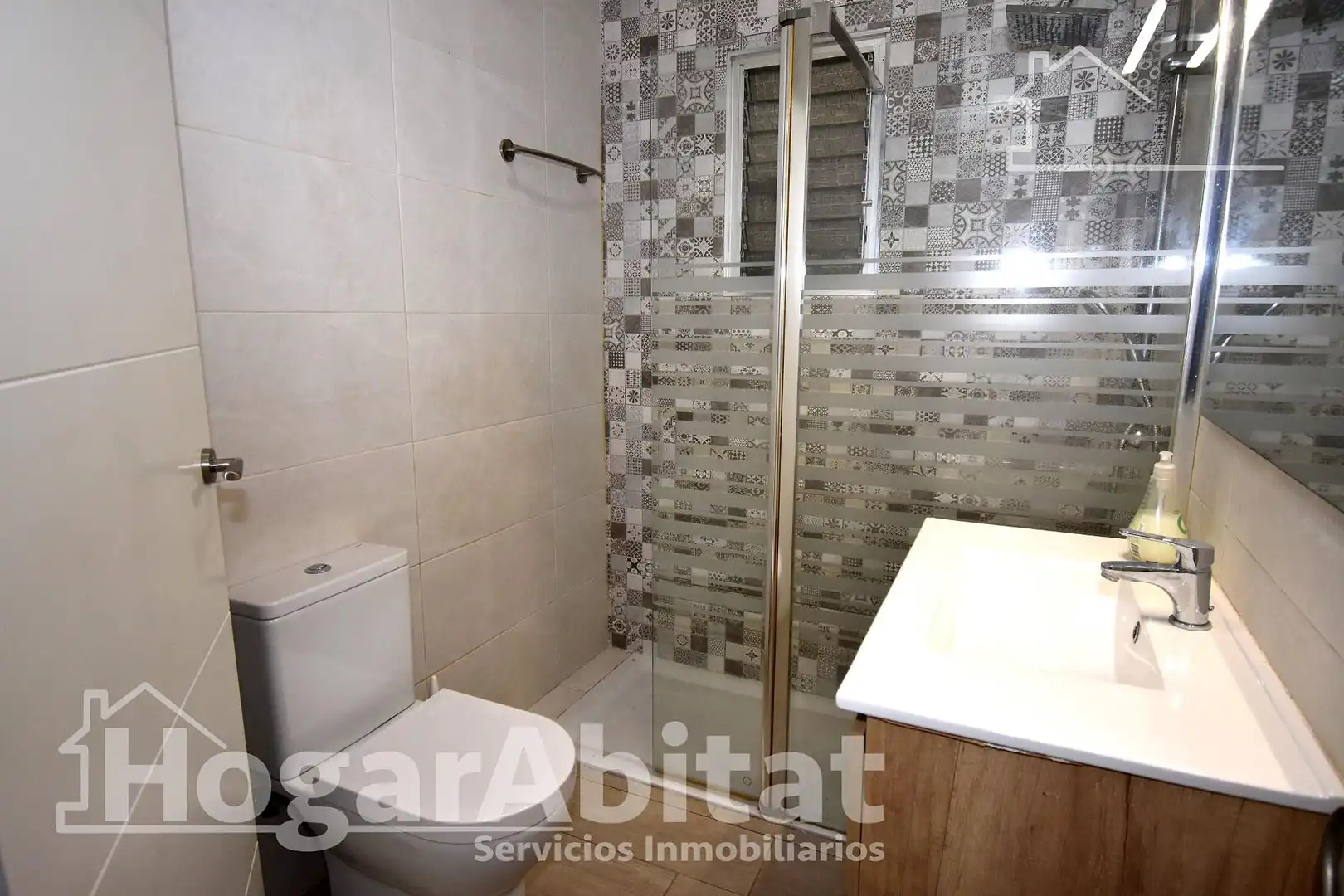 Bany de Casa o xalet en venda en Aldaia amb Terrassa i Traster