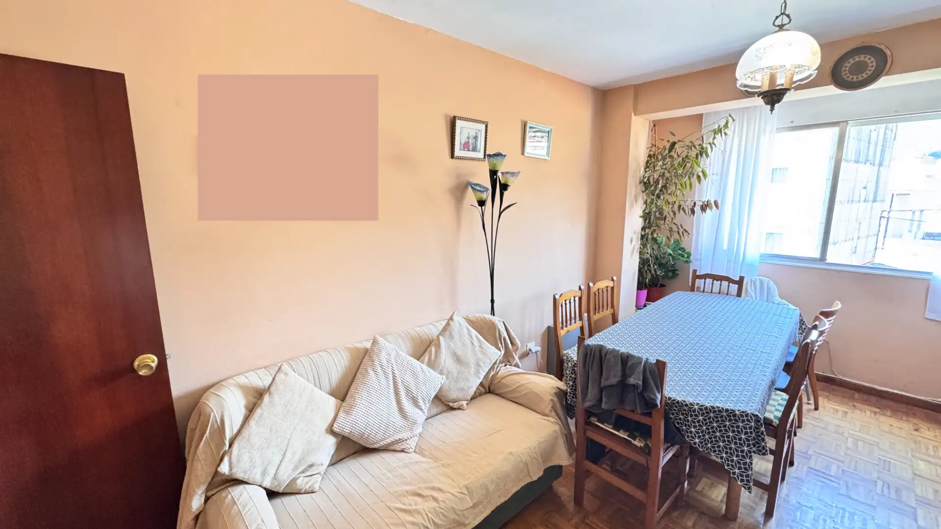 Sala de estar de Piso en venta en Arteixo con Parquet, Horno y Lavadora