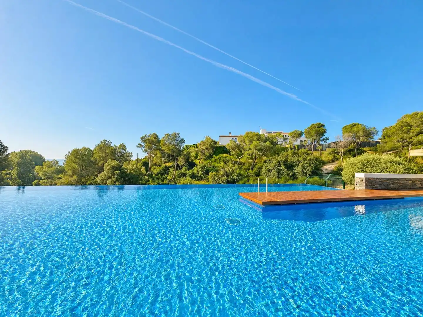 Schwimmbecken von Wohnung zum Verkauf in Sant Pere de Ribes mit Klimaanlage, Heizung und Terrasse